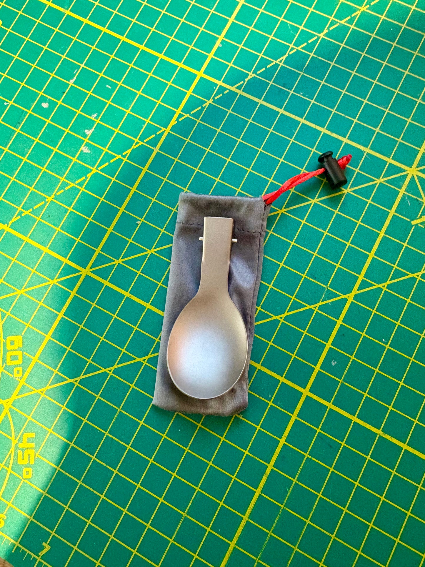 Folding Titanium Spoon