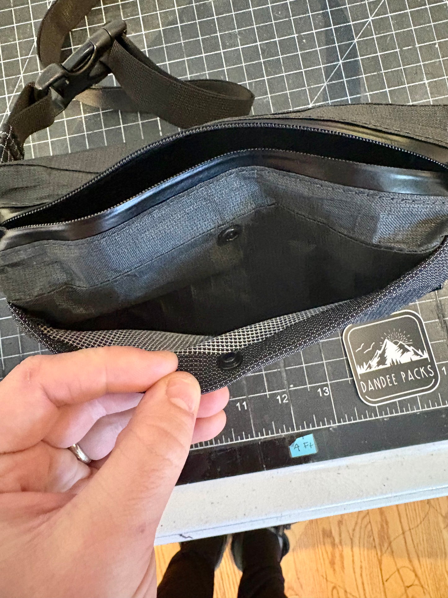 Ultralight fanny pack